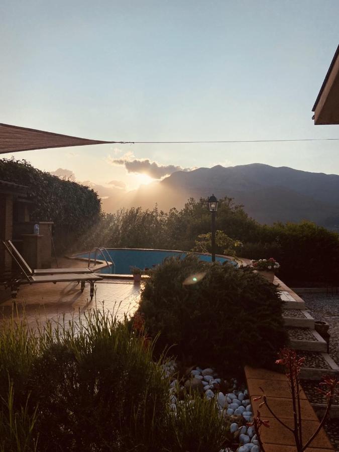 Villa Cipriano Minturno Buitenkant foto