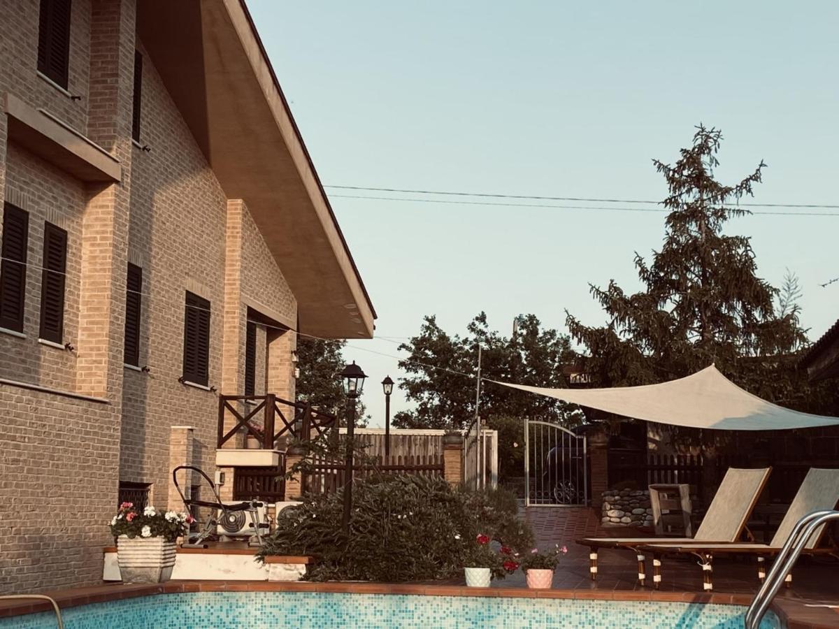 Villa Cipriano Minturno Buitenkant foto